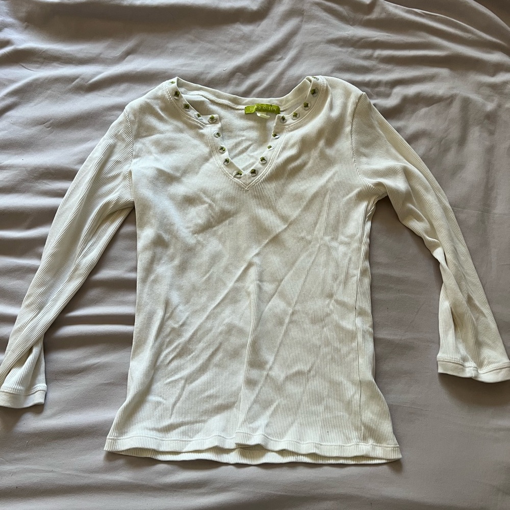 Y2K inspired shirt